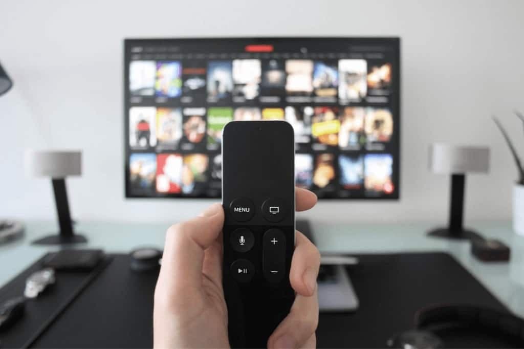 Das beste IPTV auswählen: Polen vs. globale Kanäle