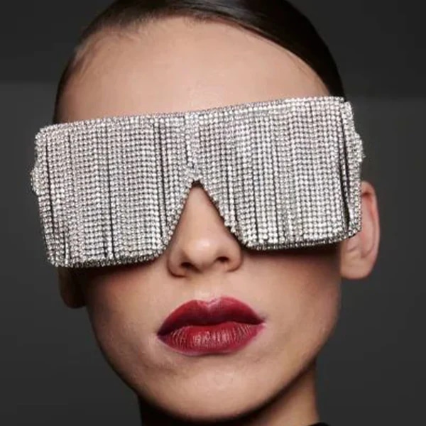 Setze ein Statement mit deiner Festival Sonnenbrille