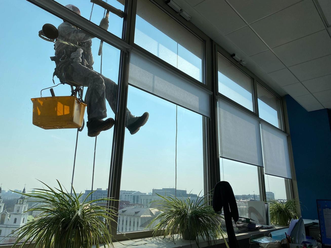 Gebäudereinigung Berlin – Ihr Profi für umfassende Reinigungsdienstleistungen!