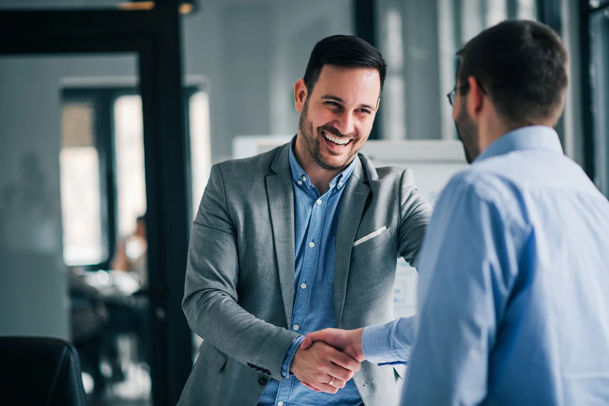 Warum Unternehmen auf einen Headhunter setzen sollten